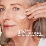Clarins Nutri-Lumiere Night - Питательный ночной крем, 50 мл — фото 5