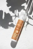 Korres Red Grape Tinted Daily Sunscreen - Тонирующий крем для загара для выравнивания тона кожи SPF 50, 50 мл — фото 2