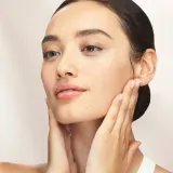 Elizabeth Arden White Tea Skin Solutions Replenishing Micro-gel Cream - Крем с желеобразной консистенцией, 50 мл — фото 3