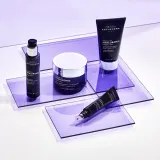 Institut Esthederm Intensive Hyaluronic Mask - Глубоко увлажняющая маска для лица, выравнивающая текстуру, 50 мл — фото 2