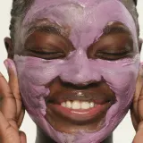 OLEHENRIKSEN Balance+ Violet Ice Cold Plunge Pore Mask - Крем для лица детоксикации и очищения, 90 г — фото 2
