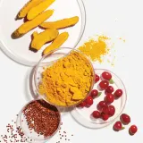 Kiehl's Turmeric & Cranberry Seed Energizing Radiance Mask - Маска для лица Turmeric Cranberry Seed Energizing Radiance с куркумой и семенами клюквы, для сияния кожи, 100 мл, 100 мл — фото 3