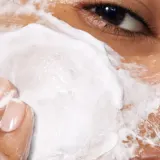 Omorovicza Cleansing Foam - Очищающая пенка для лица, 150 мл — фото 4