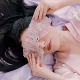 Маска для глаз Crystallove Rose Quartz Mask из розового кварца, охлаждающая, 1 шт — фото 7