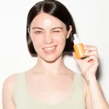 3INA The Vit C Orange Serum - Сыворотка для лица с витамином C, которая придает сияние, 30 мл — фото 3