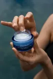 Dr Irena Eris Aquality Hyper-Hydrating Recovery Cream Rich Formula - Крем глубокого увлажнения против морщин, 50 мл — фото 7