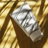 Sisley Mask Givre Facial Mask with Linden Blossom - Успокаивающая маска для лица для чувствительной кожи, 60 мл — фото 4