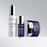 Institut Esthederm Intensive Gel-Cream Vitamine C - Крем для лица, осветляющий кожу с пигментными пятнами с витамином C, 50 мл — фото 3