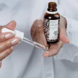 Australian Bodycare Tea Tree Oil & Hyaluronic Acid - Сыворотка гиалуроновая интенсивно увлажняющая, 30 мл — фото 2