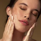 Antipodes Juliet Anti-Blemish Gel Cleanser - Очищающий гель против несовершенств кожи, 200 мл — фото 5