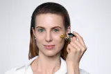 Масло для лица Institut Esthederm Intensive Retinol Oil Serum с ретинолом, для зрелой кожи, 15 мл — фото 3