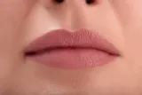 Paese The Kiss Lips Liquid Lipstick - Матовая жидкая помада, оттенок 01 Nude Beige — фото 8