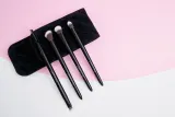 Brushworks Travel Eye Brush Set - набор кистей для путешествий, 5 шт — фото 2
