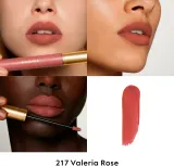 Gucci Gucci Beauty Rouge à Lèvres Matte Lipstick - Матовая жидкая помадка, 6.5 мл, оттенок 217 Valeria Rose — фото 3