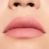 MAC Cosmetics Metamorphosis Spring Collection MACximal Silky Matte Lipstick - Матовая помада, 3.5 г, оттенок Barefoot — фото 4