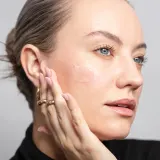 Antipodes Baptise H₂O Ultra-Hydrating Water Gel - Легкий гелевый увлажняющий крем для лица — фото 2