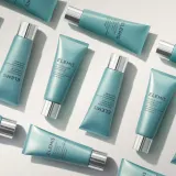 Elemis Pro-Collagen Glow Boost Exfoliator - Очищающий пилинг для осветления и смягчения кожи, 100 мл — фото 5