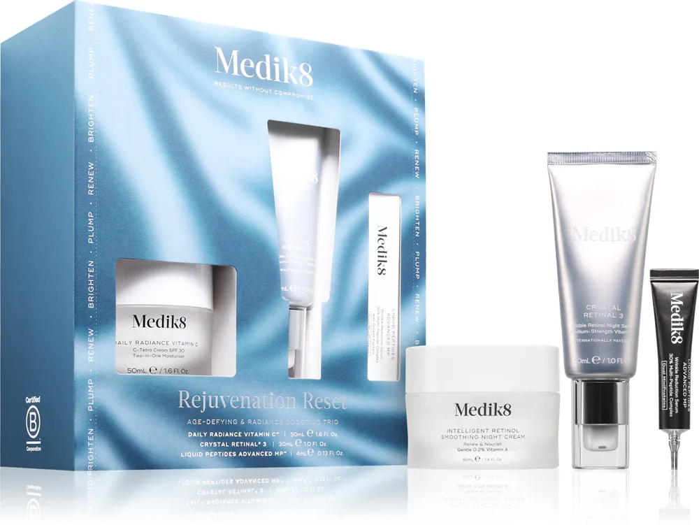 Medik8 Rejuvenation Reset - Подарочный набор для омоложения кожи для женщин