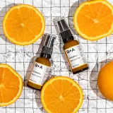 Q+A Vitamin C - в контексте того, что это сыворотка для лица: сыворотка с витамином С, осветляющая кожу, 30 мл — фото 3