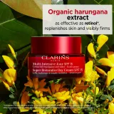 Clarins Super Restorative Day Cream SPF 15 - Омолаживающий дневной крем с SPF 15, 50 мл — фото 3