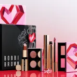 Bobbi Brown Threads of Love Luxe Matte Liquid Lipstick - Матовая жидкая помада, 6 мл, оттенок Sandwash Pink — фото 5