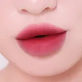 Colorgram Nude Blur Tint - Матовая помада для губ с увлажняющим действием, 5 г, оттенок 12 Bloody Plum — фото 3