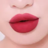 Colorgram Nude Blur Tint - Матовая помада для губ с увлажняющим действием, 5 г, оттенок 12 Bloody Plum — фото 4