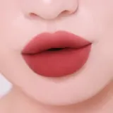 Colorgram Nude Blur Tint - Матовая помада для губ с увлажняющим действием, 5 г, оттенок 13 Burnt Marron — фото 4