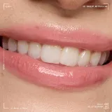 NYX Professional Makeup Jelly Job - Блестящий блеск для губ с эффектом увеличения, 7.5 мл, оттенок Jelly Blushin — фото 6