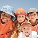 Garnier Ambre Solaire Kids - Спрей для детей с SPF 50+, 150 мл — фото 2