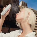 Lancaster Sun Perfect Air Invisible Face Mist - Спрей для лица во время воздействия солнечных лучей SPF 50, 75 мл — фото 3