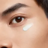 Крем для кожи вокруг глаз Biotherm Force Supreme Eye Reshaper Cream мужской, с эффектом лифтинга, 20 мл — фото 6