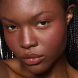 Румяна для щёк MAC Cosmetics Skinfinish Colourstruck с эффектом естественного румянца, стойкие, 4,5 г, оттенок Raizin The Roof — фото 5