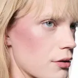 Румяна для щёк MAC Cosmetics Skinfinish Colourstruck с эффектом естественного румянца, стойкие, 4,5 г, оттенок Antique Velvet — фото 3