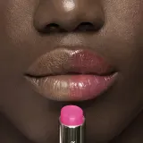 Estée Lauder Futurist Hydraplump Lip Balm - Бальзам для губ Estee Lauder Futurist Hydraplump Lip Balm оттеночный, с гиалуроновой кислотой, увлажняющий, 2,8 г, 2.8 г, оттенок 706 Raspberry Revival — фото 3