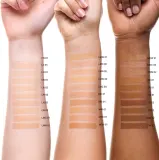 Тональное средство Notino Foundation Glow foundation with SPF 50 Plant Extracts, среднее покрытие, 30 мл, оттенок 02 Light Neutral — фото 6