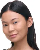Тональное средство Notino Foundation Glow foundation with SPF 50 Plant Extracts, среднее покрытие, 30 мл, оттенок 01 Light Medium Warm — фото 4