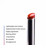 Помада-стик матовая Notino Lifeproof Soft Matte Lip Stylo, с гиалуроновой кислотой, красная, 2 г, оттенок 340 Hunt — фото 2