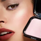 Хайлайтер для лица KIKO Milano Glitter Baked Highlighter с эффектом блёсток, с богатой пигментацией, 6 г — фото 4