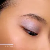 Тени для век Notino Powder Eyeshadow Shimmer, с шиммером, серебристые, 1,5 г, оттенок 3 To Tango — фото 4