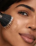 Тональное средство KIKO Milano Skin Lover Intensive Serum Foundation увлажняющее, среднее покрытие, 20 мл, оттенок 5NR Neutral Rose — фото 4