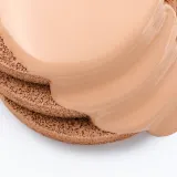 Тональное средство Catrice Invisible Cover Cushion Foundation кушон, с SPF, 10 г, оттенок C042C — фото 2