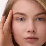 Тональное средство Catrice Invisible Cover Cushion Foundation кушон, с SPF, 10 г, оттенок 028N — фото 6