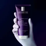 Крем для тела La Roche-Posay Mela B3 Dual Body Treatment против пигментных пятен, выравнивающий тон, 200 мл — фото 4