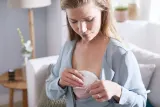 Прокладки для груди Philips Avent Breastfeeding SCF254/13 одноразовые, толщина 2 мм, 100 шт — фото 4