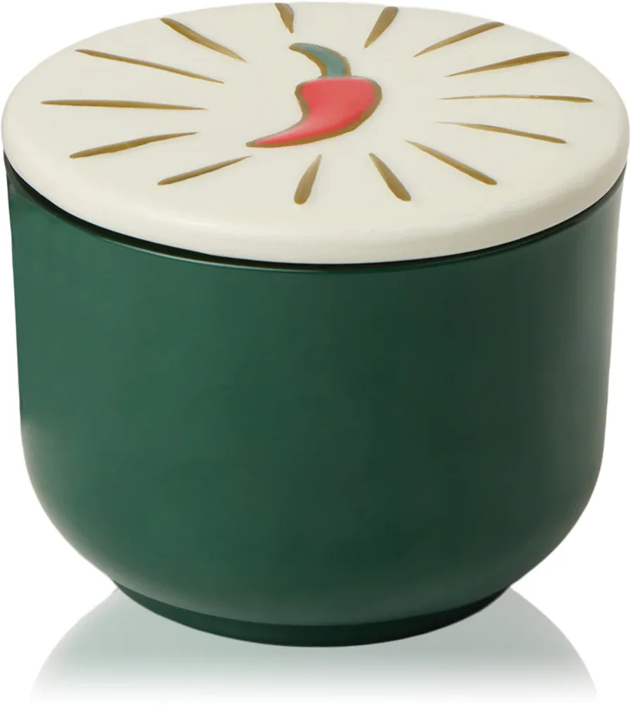 Свеча ароматическая Paddywax Charmed Chili Pepper Mango фруктово-пряная, два фитиля, 226 г