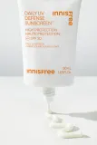 Крем солнцезащитный для лица innisfree Daily UV Defense Sunscreen с зелёным чаем, быстро впитывается, 50 мл — фото 2
