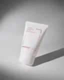 Крем для лица innisfree Cherry Blossom Glow Jelly Cream увлажняющий, для сухой и нормальной кожи, 50 мл — фото 2