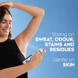 Антиперспирант-спрей NIVEA Black White Invisible Clear для женщин, без следов на одежде, 2х200 мл — фото 2