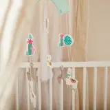 Игрушка подвесная Bieco Wooden Mobile деревянная, карусель над кроваткой, 1 шт 0 m+ Llama — фото 3